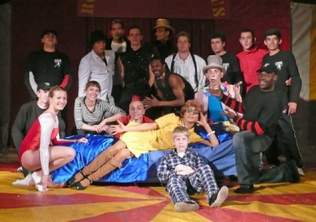 Weihnachtszirkus Roskilde Dänemark - Gruppenbild
